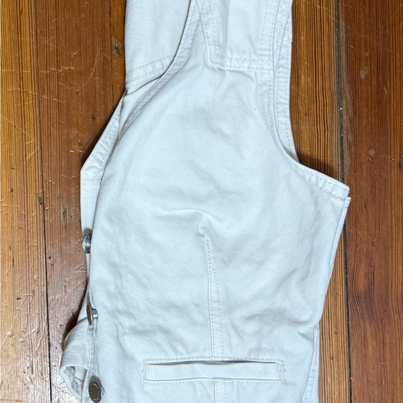 Universal Thread White Vest - Picture 3 of 4
